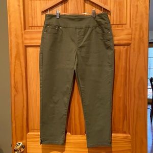 Olive Green Khaki Capris